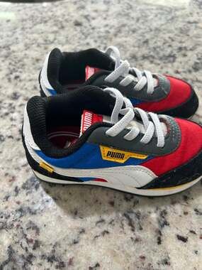 PUMA Toddler Future Rider Play On Sneakers - Ribbon Red & Royal Blue - Size 9C